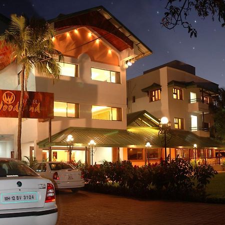 Hotel Woodland Kolhapur Ngoại thất bức ảnh