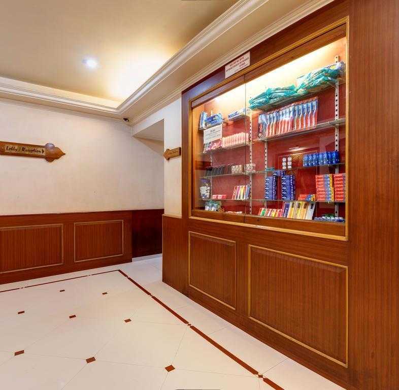 Hotel Woodland Kolhapur Ngoại thất bức ảnh