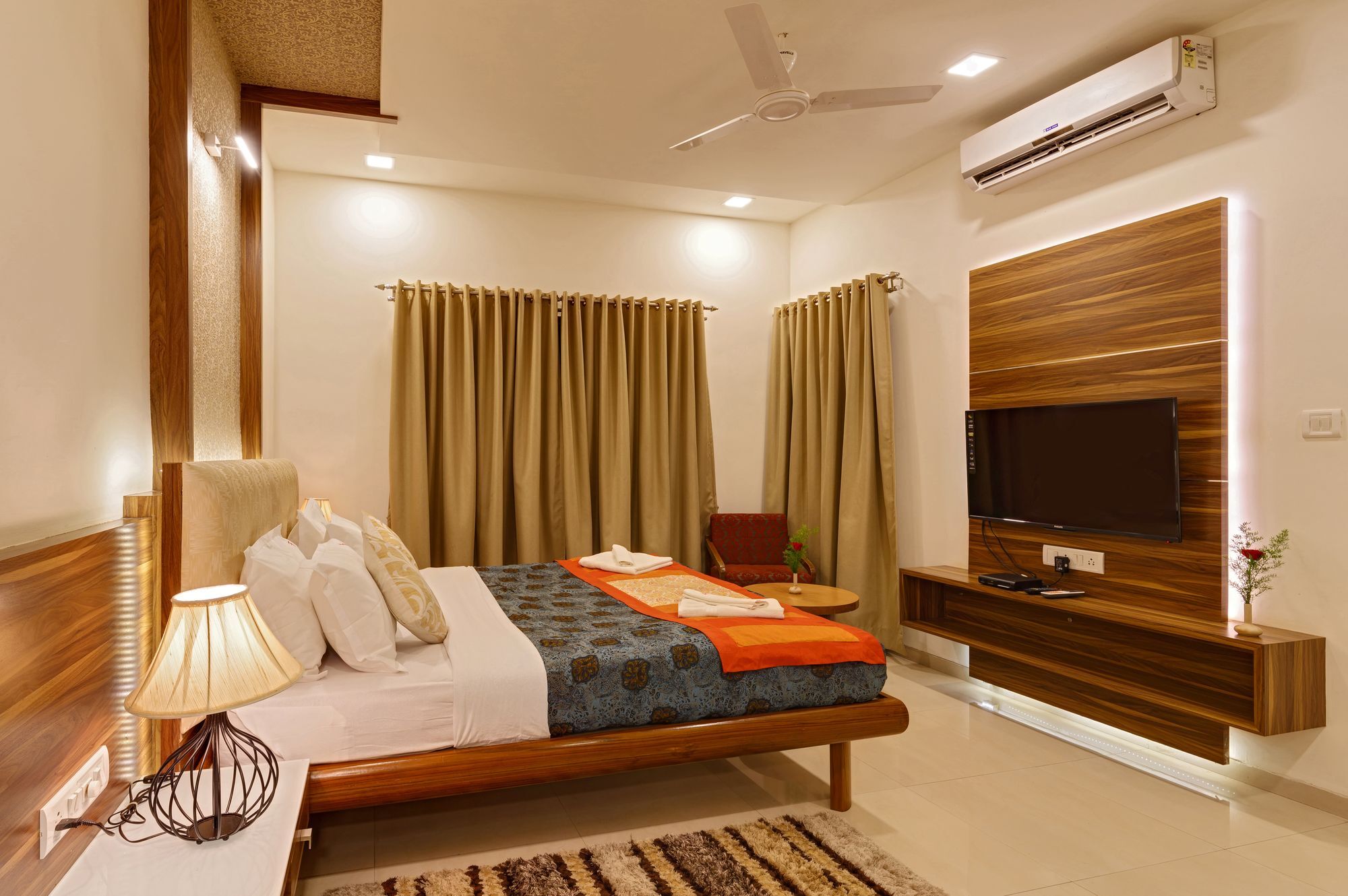Hotel Woodland Kolhapur Ngoại thất bức ảnh